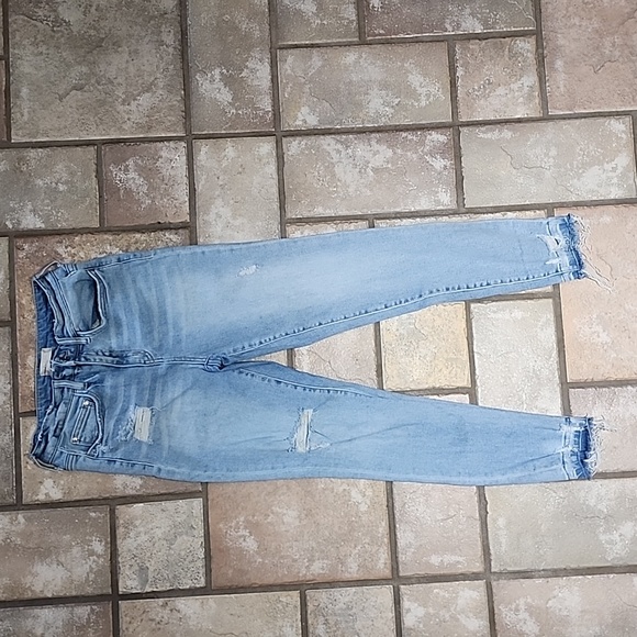 Altar'd State Jeans - Picture 9 of 11